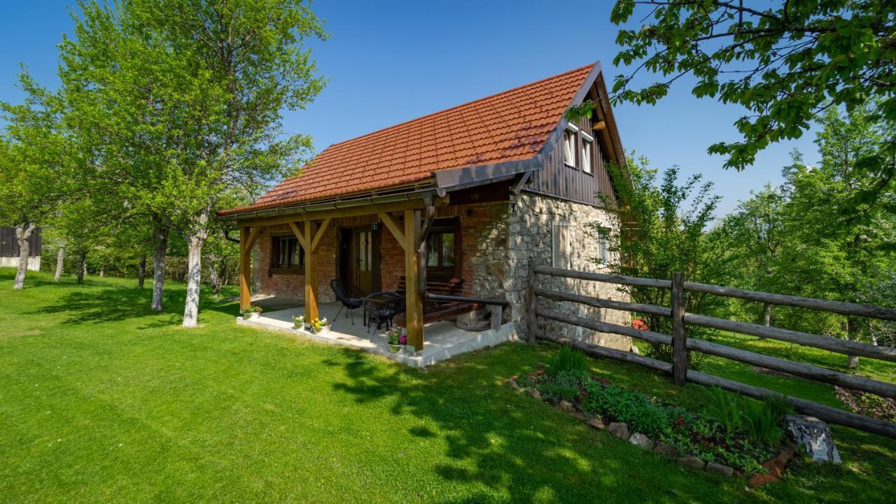 Holiday Home "Sleme" With Jacuzzi, Big Garden And Arbor With Fireplace Skrad Eksteriør bilde