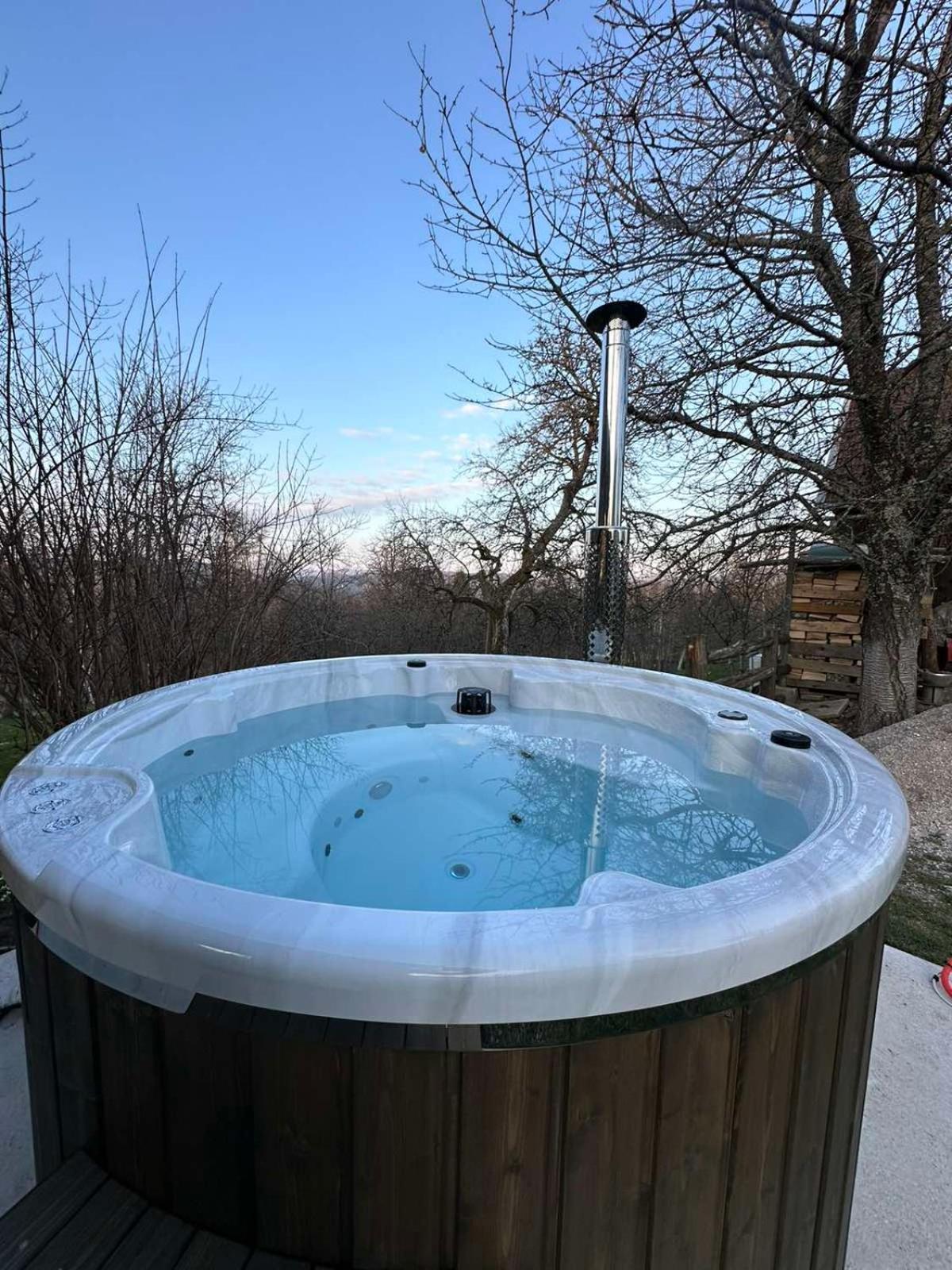 Holiday Home "Sleme" With Jacuzzi, Big Garden And Arbor With Fireplace Skrad Eksteriør bilde