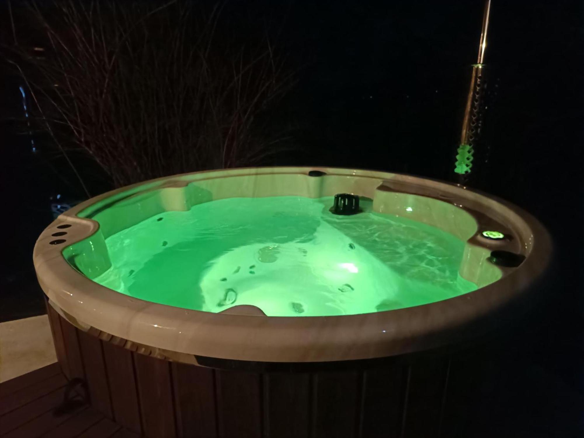 Holiday Home "Sleme" With Jacuzzi, Big Garden And Arbor With Fireplace Skrad Eksteriør bilde