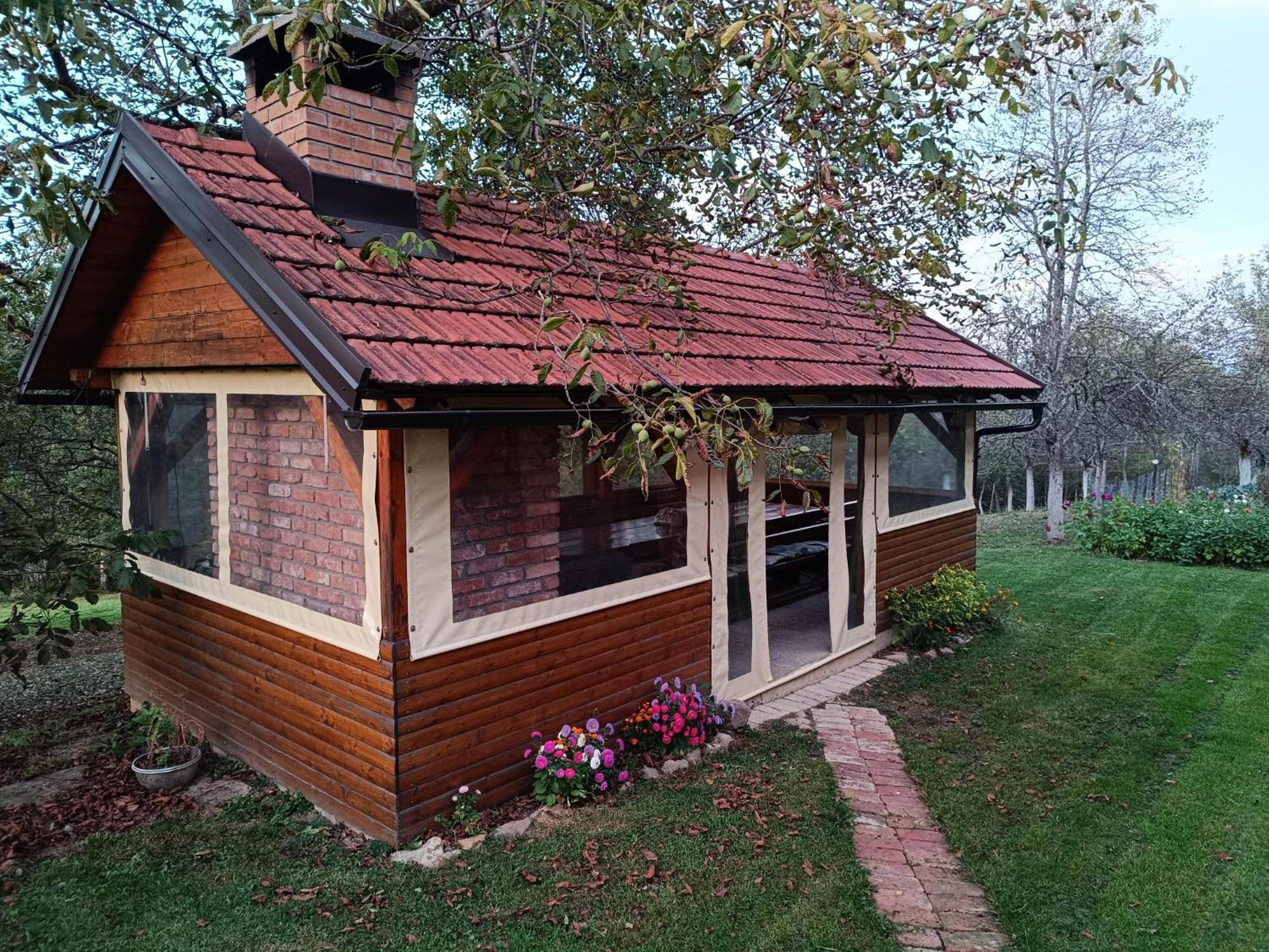 Holiday Home "Sleme" With Jacuzzi, Big Garden And Arbor With Fireplace Skrad Eksteriør bilde